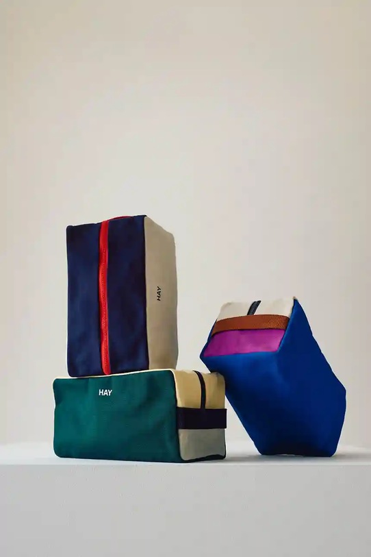 Αξεσουάρ Νεσεσέρ καλλυντικών HAY Multi Wash Bag M/26 x 14 x 14 cm AE983.A602.AS11 μπλε