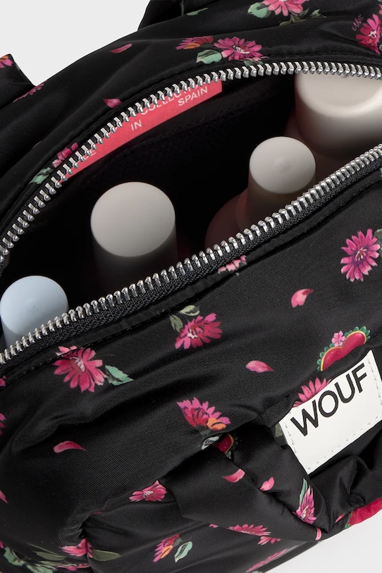 Cestovná kozmetická taštička WOUF Bloom 20 x 15 x 10 cm čierna TT250021