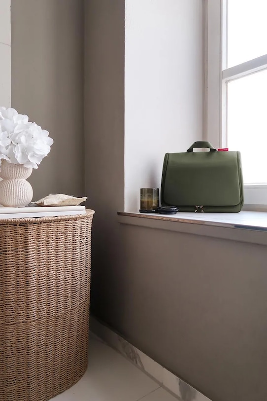 Reisenthel kosmetyczka podróżna XL 28 x 25 x 10 cm RWO5054 zielony