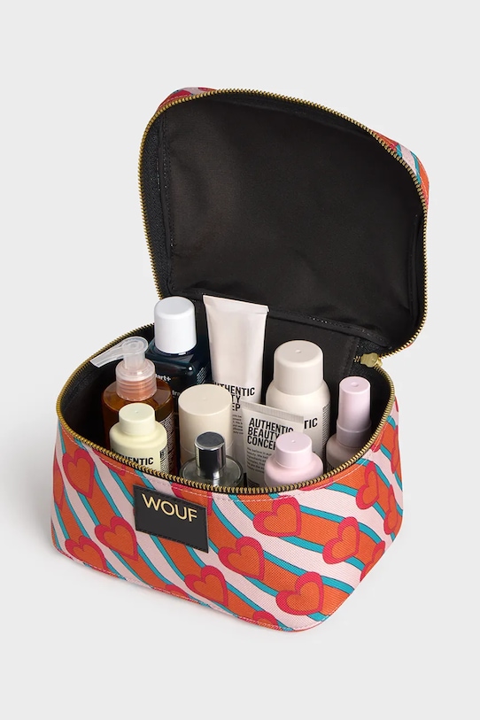 Cestovná kozmetická taštička WOUF Heartbeat 20 x 15 x 12 cm TV260007 viacfarebná AA00