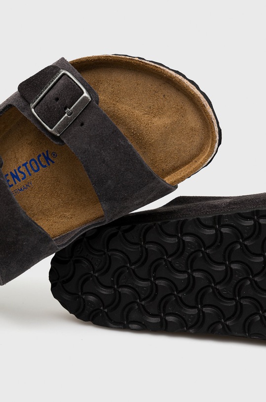 Birkenstock klapki zamszowe Arizona SFB szary 552321.GRAY