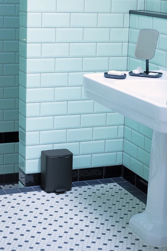 Brabantia kosz na śmieci Bo 4 L 237904 czarny