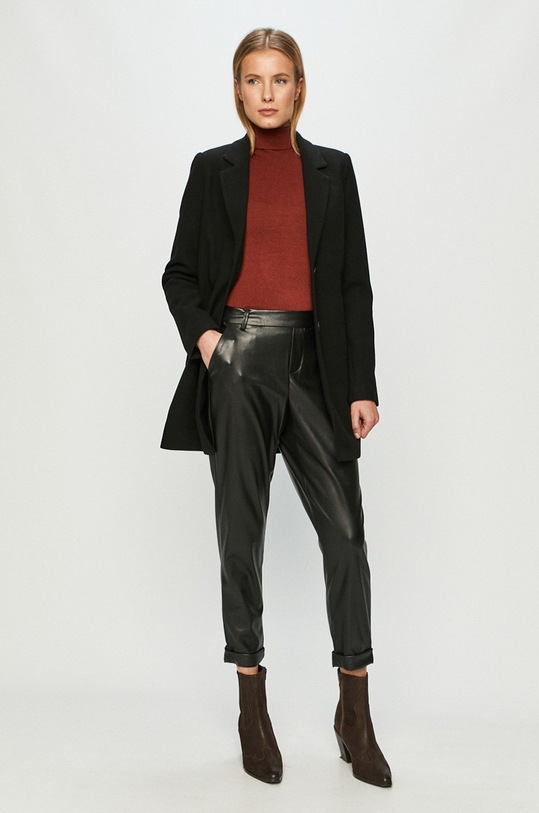 Vero Moda - Płaszcz 10231032 czarny AA00