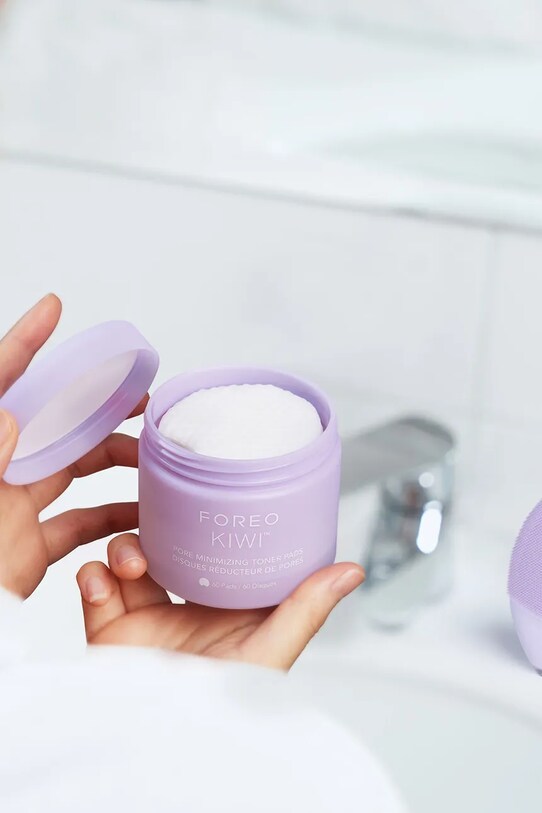FOREO patch-uri tonifiante de față KIWI™ Pore Minimizing Toner Pads 60-pack multicolor F2426