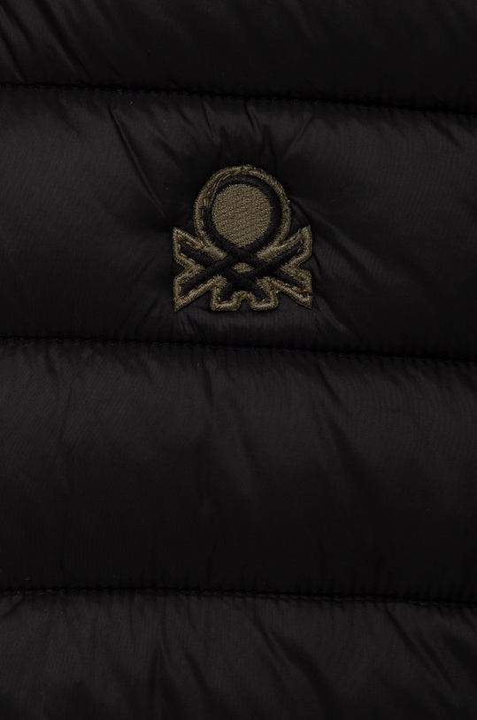 Chłopiec United Colors of Benetton kurtka dziecięca 2TWDCN018.G.NOS czarny