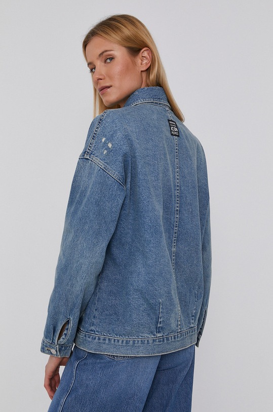 Odzież Armani Exchange Kurtka jeansowa 8NYB30.Y2AAZ.NOS 8NYB30.Y2AAZ.NOS niebieski