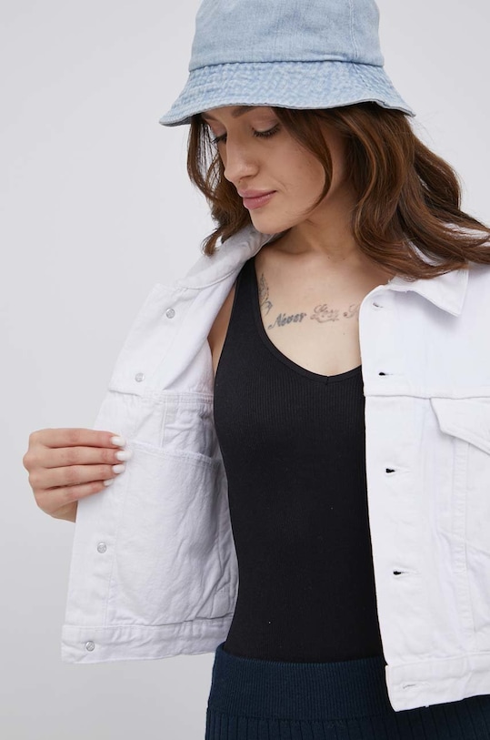 Only farmerdzseki 15246727.White