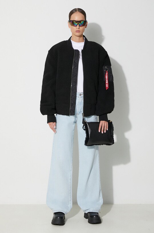 Куртка-бомбер Alpha Industries Ma-1 Teddy 108102.03 чорний AA00