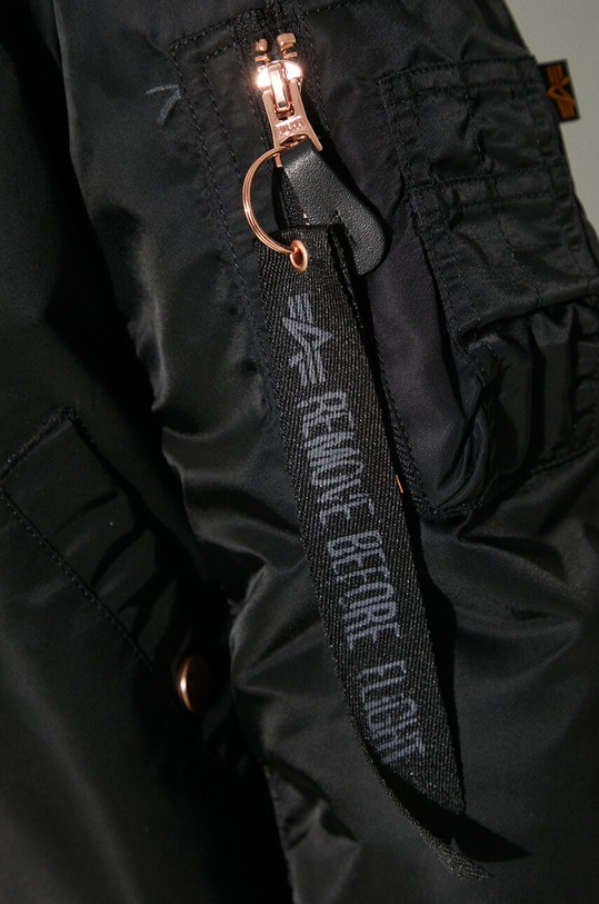 Куртка-бомбер Alpha Industries MA-1 VF LW 156001.209