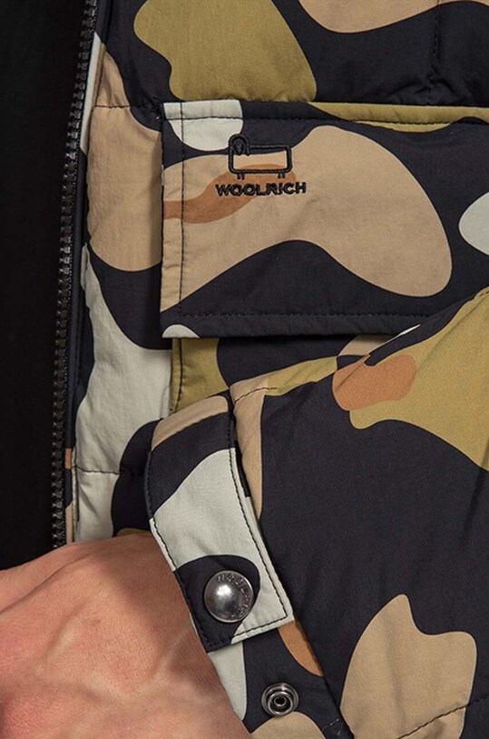Μπουφάν με επένδυση από πούπουλα Woolrich πολύχρωμο CFWOOU0598MRUT3078