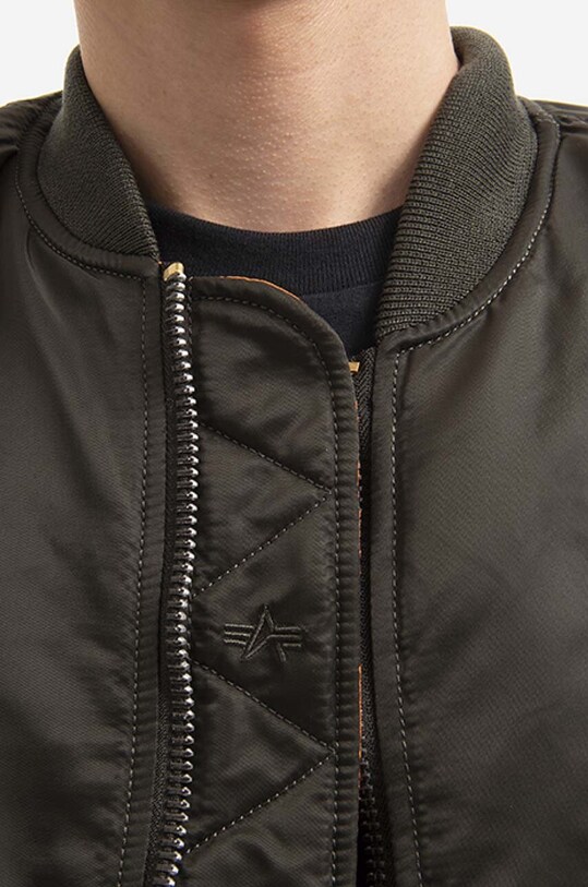 Двусторонняя куртка-бомбер Alpha Industries Ma-1 Reversible 100101.04