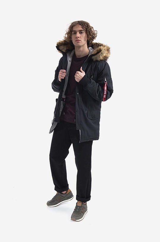 Alpha Industries jacket Arctic Discoverer 118100.03 black AA00