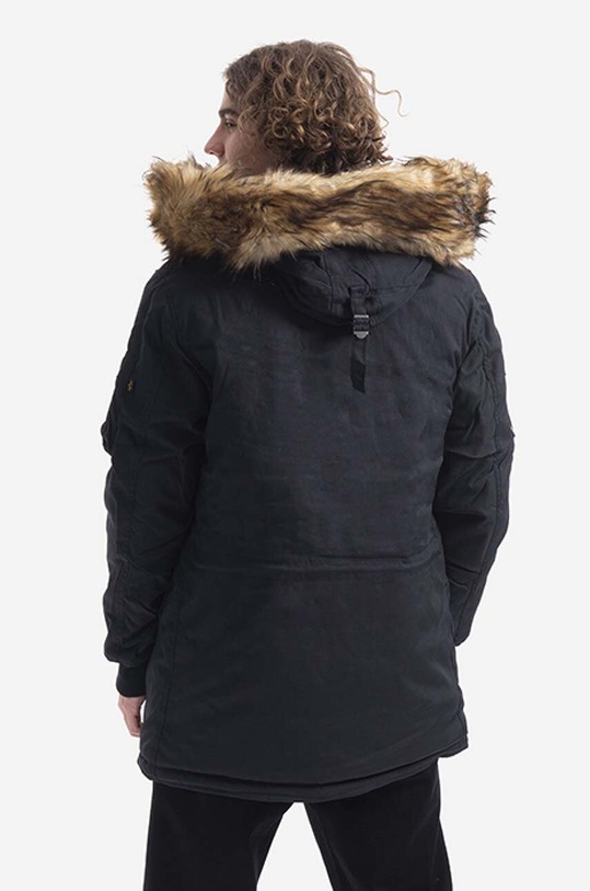Odzież Alpha Industries kurtka Arctic Discoverer 118100.03 czarny