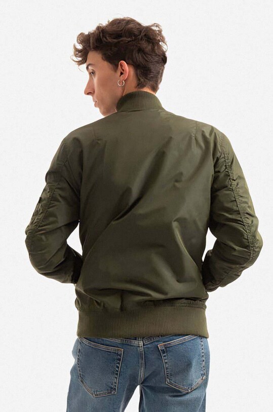 Одежда Куртка-бомбер Alpha Industries MA-1 191103 MA-1 TT 191103.257 зелёный