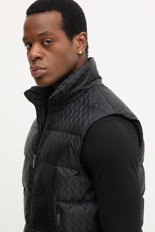 Пуховая безрукавка Armani Exchange чёрный XM001581.AF16628.NOS