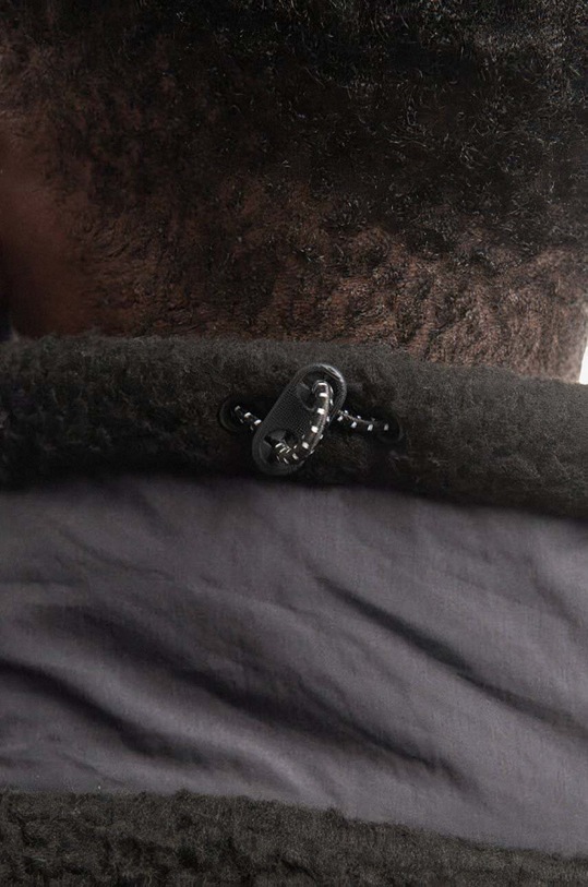 Rains sweatshirt 18420.BLACK