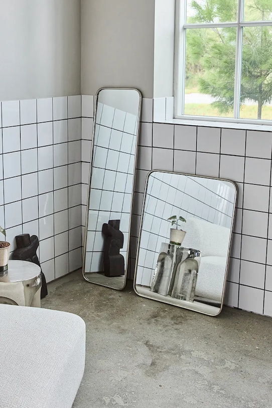 House Doctor lustro ścienne ze stali nierdzewnej 60 x 80 cm 900001302 szary AA00