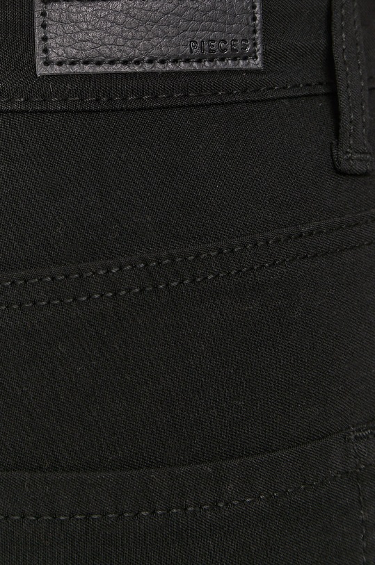 Pieces Spodnie czarny 17079908