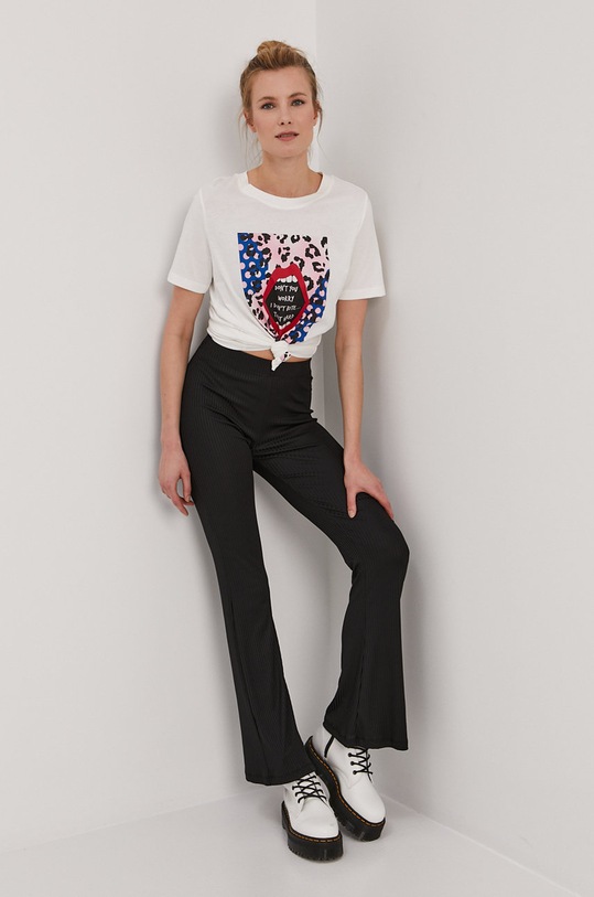 Pieces Spodnie 17111501 czarny AA00