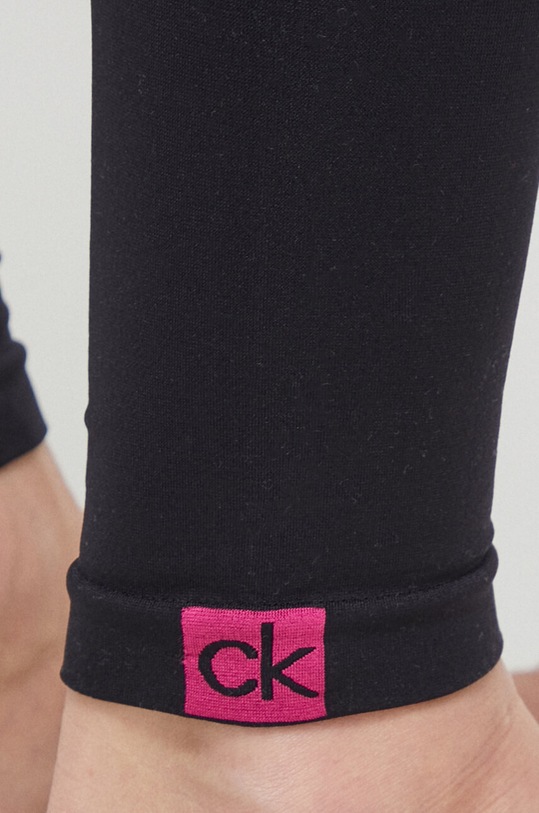 Odzież Calvin Klein legginsy 701226028.NOS czarny