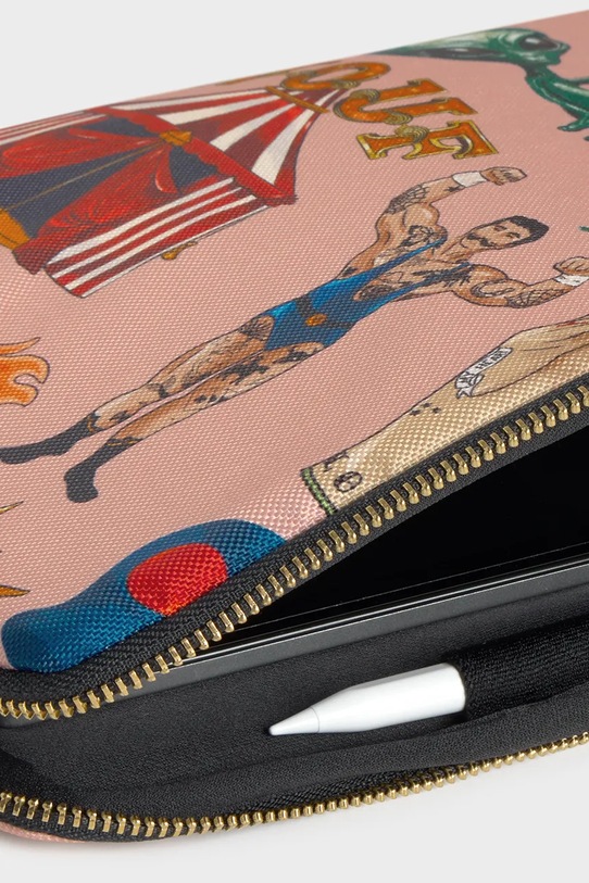 Lifestyle WOUF pokrowiec na ipada Circus 29 x 21 x 2 cm SI250009 multicolor