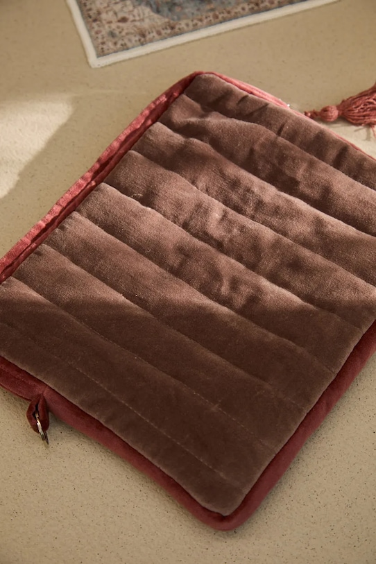 Lifestyle Calma House custodia per laptop Osaka 13" OSAKA.38.TIE rosa