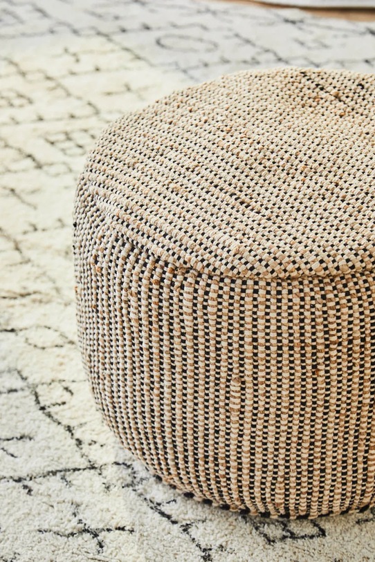 Calma House pufa West 50x35 cm WEST.5035.NEG czarny AA00