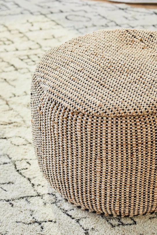 Calma House pufa West 50x35 cm WEST.5035.NEG czarny AA00