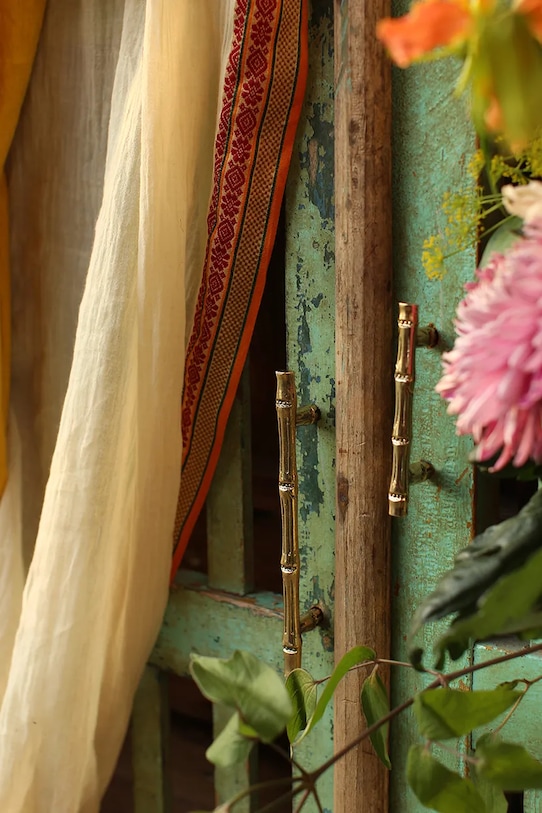 Меблева ручка Doing Goods Bodhi Bamboo Doorhandle 1.10.20.004.923.4 жовтий