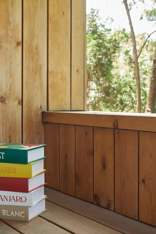 Столик Balvi Mountains Book Stack 38 x 33,27 cm 28119