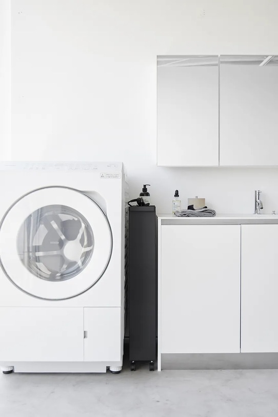 Полиця на коліщатках Yamazaki Tower Slim 13 x 48 x 80.5 cm 1807