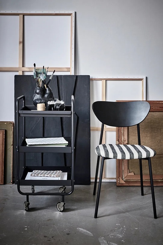 Polica s kotačima House Doctor 42 x 38 x 85 cm crna 208580120