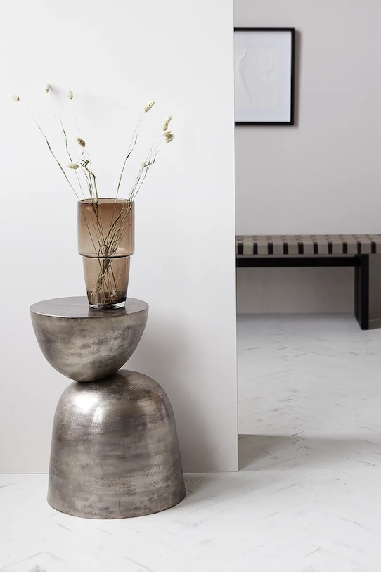 Salon i sypialnia House Doctor stolik HDHeena 55 x 33,5 x 40 cm 211150100 szary