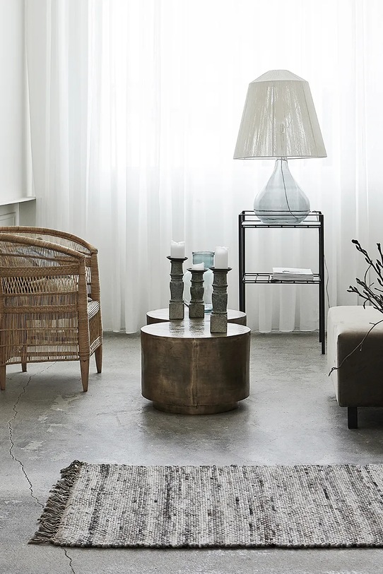 House Doctor stolik kawowy z metalu szczotkowanego 35 x 50 cm 262791011 zielony AA00