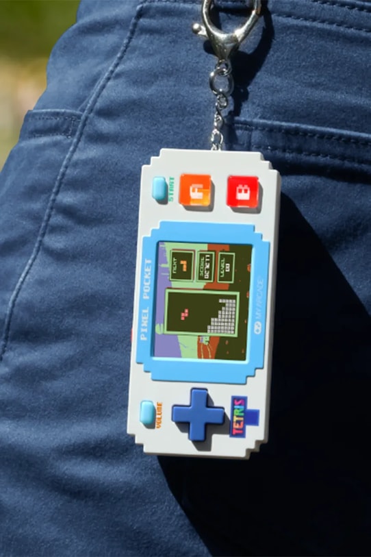 Kapesní konzole My Arcade Tetris vícebarevná KB2389MYA6MINITETRIS