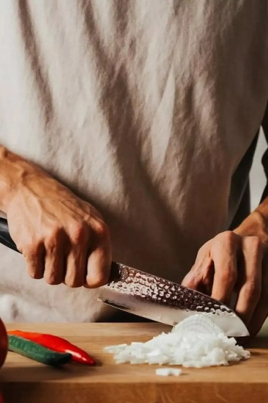 Yaxell nóż Taishi Santoku 16,5 cm szary 34701