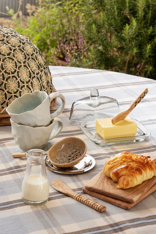 Madam Stoltz deska do krojenia z drewna akacjowego 12 x 26 cm 194 brązowy AA00