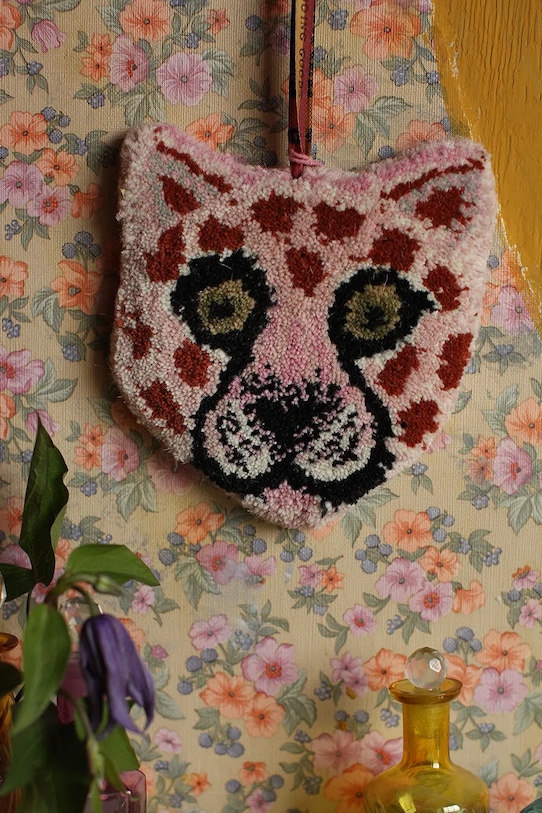 Doing Goods dekoracja ścienna Pinky Leopard 20 x 22 x 2 cm 1.45.10.038.030.3