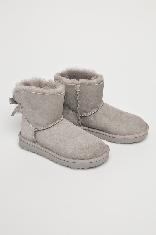 Велурени апрески UGG 1016501 сив AA00