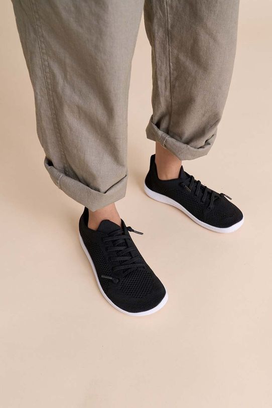 Reima sneakersy dziecięce Astelu niska czarny 5400066A