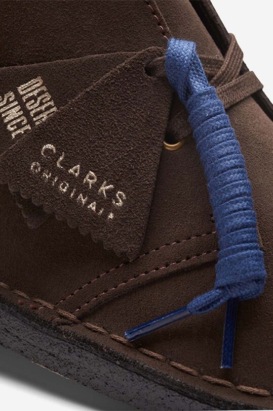 Semišové poltopánky Clarks Desert Boot 26155485 hnedá