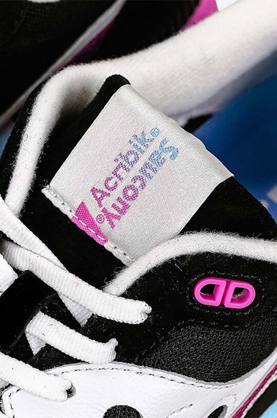 Saucony sneakersy Azura Tech Noir S70601