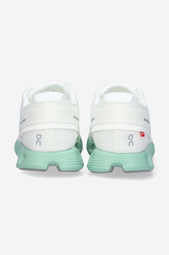On sneakers 5998369 white