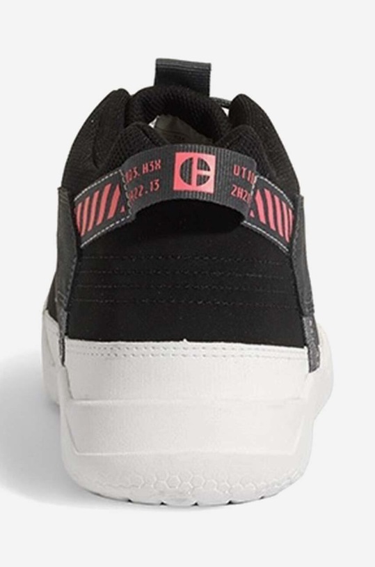 Σουέτ αθλητικά παπούτσια CAT Footwear Hex Utility P111176 P111176 μαύρο AA00