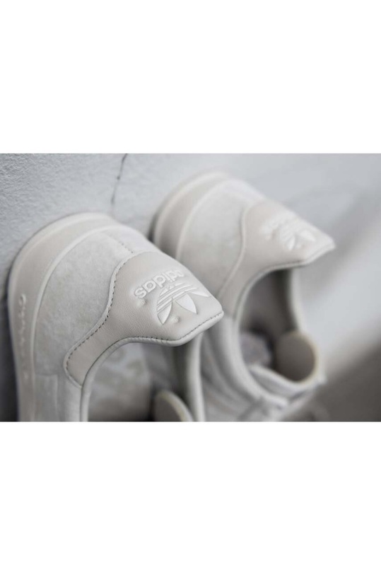 adidas Originals leather sneakers Broomfield EE5711