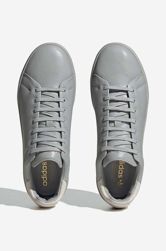 Обувки Кожени маратонки adidas Originals Stan Smith GW2233 GW2233 сив