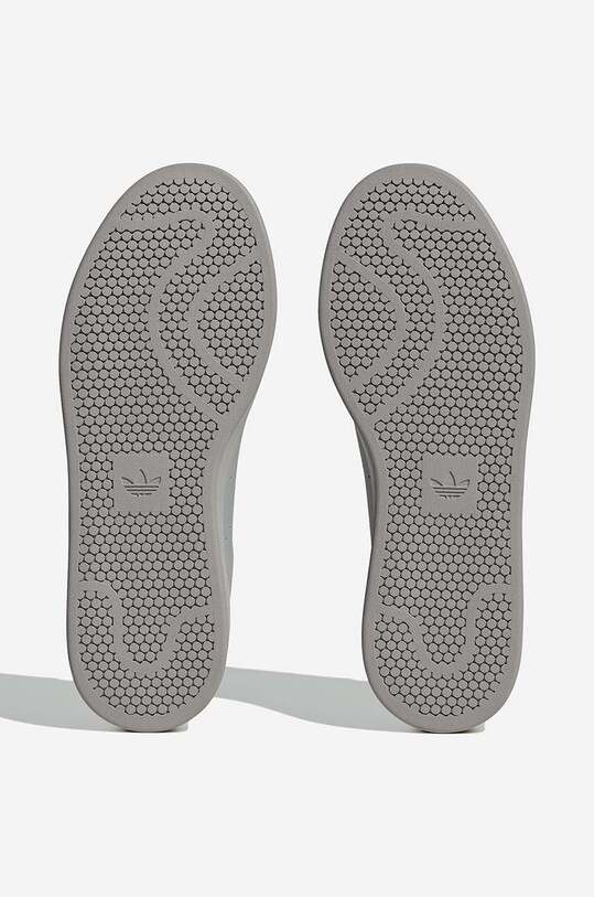 Кожени маратонки adidas Originals Stan Smith GW2233 GW2233 сив