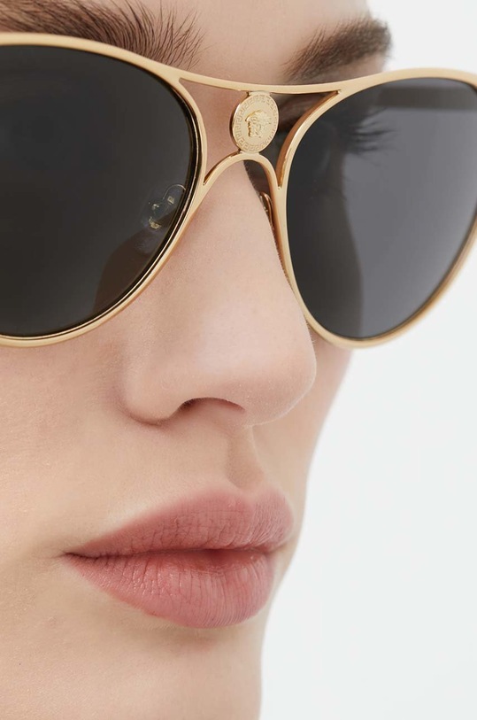 Солнцезащитные очки Versace 0VE2237.100287