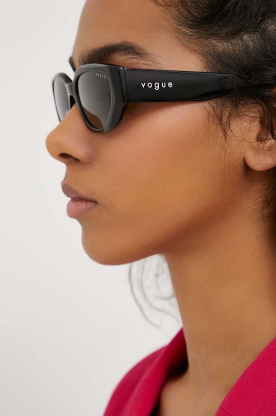 VOGUE okulary przeciwsłoneczne x Hailey Bieber 0VO5438S