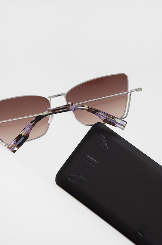 Slnečné okuliare MCQ strieborná MQ0350S